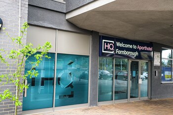 Hq Aparthotel Farnborough