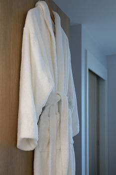 Hq Aparthotel Farnborough