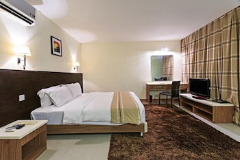 The Orchard Cebu Hotel & Suites