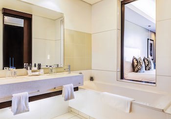 The Fairway Hotel, Spa & Golf Resort