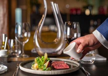 Restaurant, Hotel & Spa Savarin