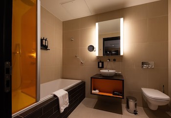 Restaurant, Hotel & Spa Savarin