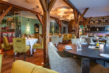 Restaurant, Hotel & Spa Savarin