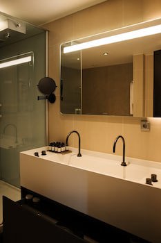 Restaurant, Hotel & Spa Savarin