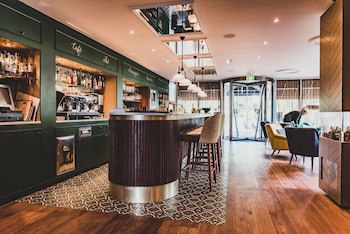 Restaurant, Hotel & Spa Savarin