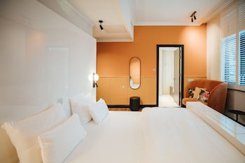 Restaurant, Hotel & Spa Savarin