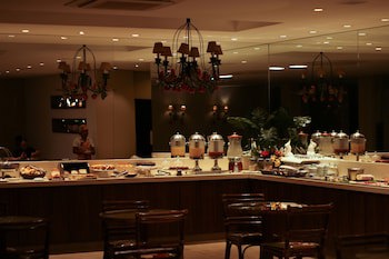 Amazon Plaza Hotel