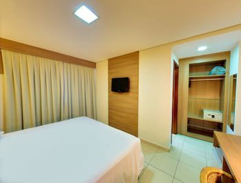 Amazon Plaza Hotel