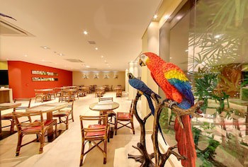 Amazon Plaza Hotel