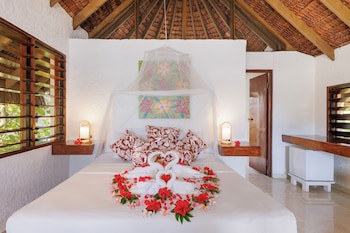 Breakas Beach Resort Vanuatu (Adults Only)