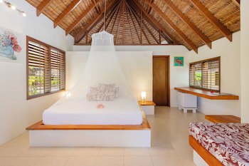 Breakas Beach Resort Vanuatu (Adults Only)