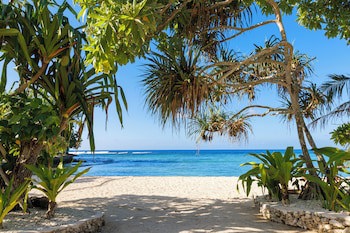 Breakas Beach Resort Vanuatu (Adults Only)