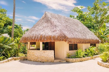Breakas Beach Resort Vanuatu (Adults Only)