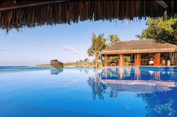 Breakas Beach Resort Vanuatu (Adults Only)