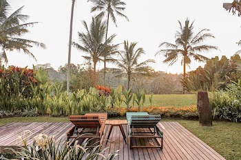 Chapung Sebali