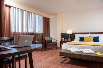 Golden Tulip Porto Vitoria
