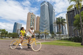 Golden Tulip Porto Vitoria