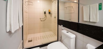 Golden Tulip Porto Vitoria