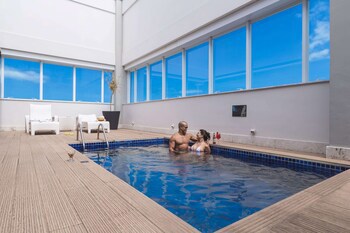 Golden Tulip Porto Vitoria