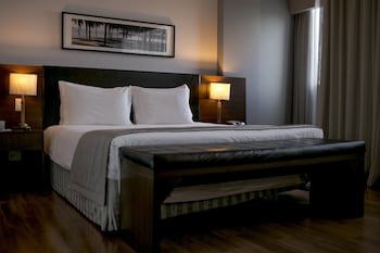Golden Tulip Porto Vitoria