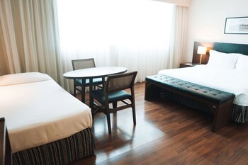 Golden Tulip Porto Vitoria