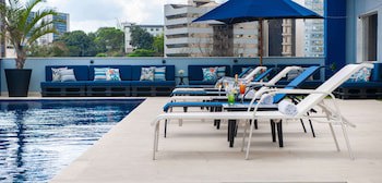 Golden Tulip Porto Vitoria