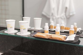 Golden Tulip Porto Vitoria