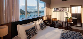 Golden Tulip Porto Vitoria