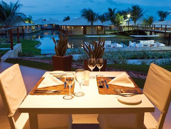 Dom Pedro Laguna Beach Resort & Golf