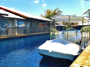 Dom Pedro Laguna Beach Resort & Golf
