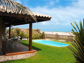 Dom Pedro Laguna Beach Resort & Golf