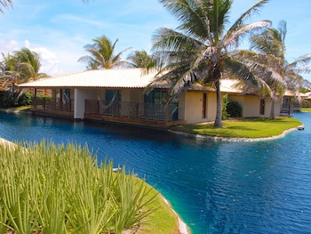 Dom Pedro Laguna Beach Resort & Golf