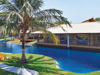 Dom Pedro Laguna Beach Resort & Golf