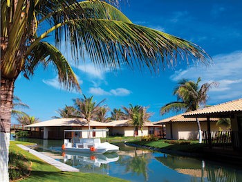Dom Pedro Laguna Beach Resort & Golf