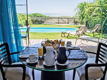 Dom Pedro Laguna Beach Resort & Golf