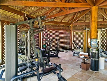 Dom Pedro Laguna Beach Resort & Golf