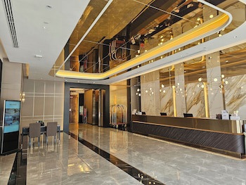 Column Bangkok Hotel