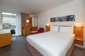 Doubletree By Hilton Hotel London -Tower Of London