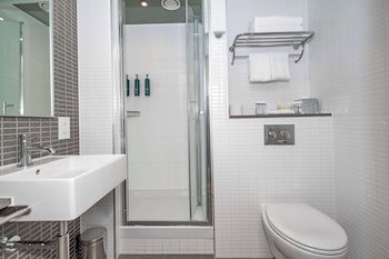 Doubletree By Hilton Hotel London -Tower Of London