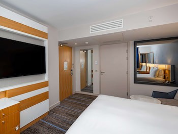 Doubletree By Hilton Hotel London -Tower Of London