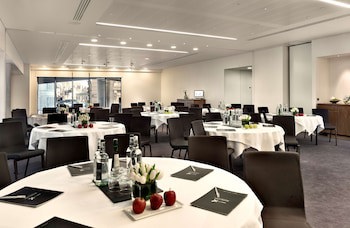 Doubletree By Hilton Hotel London -Tower Of London