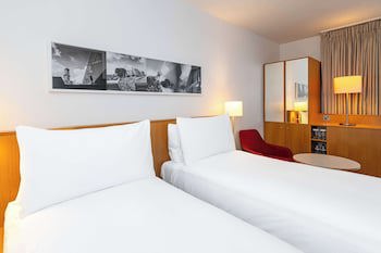 Doubletree By Hilton Hotel London -Tower Of London