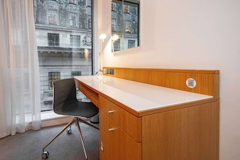 Doubletree By Hilton Hotel London -Tower Of London