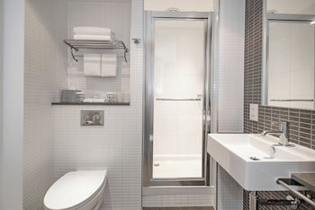 Doubletree By Hilton Hotel London -Tower Of London
