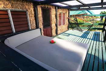 Crusoe's Retreat