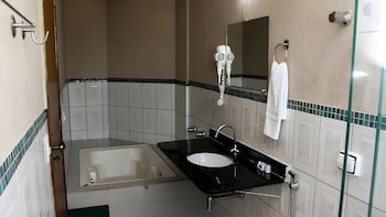 Nobile Plaza Hotel