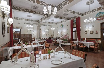 The Elgin Nor-Khill - A Heritage Hotel & Spa