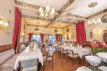 The Elgin Nor-Khill - A Heritage Hotel & Spa