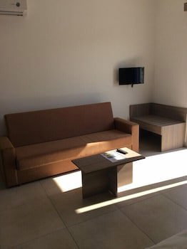 Cosmelenia Hotel Apartments galeri fotoğrafı