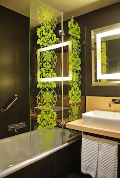 Doubletree By Hilton Hotel Girona